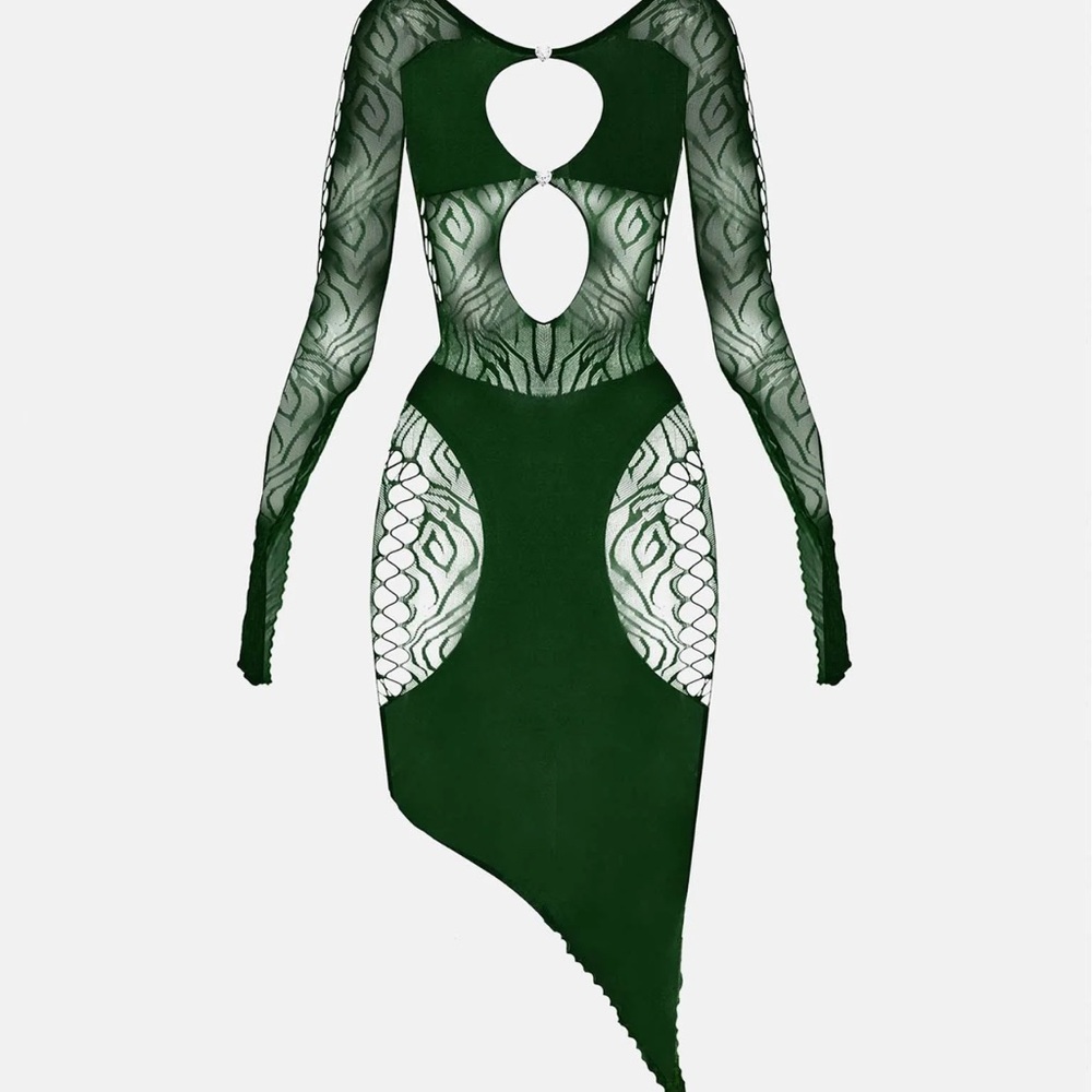POSTER GIRL Asymmetrical Green Lace Dress